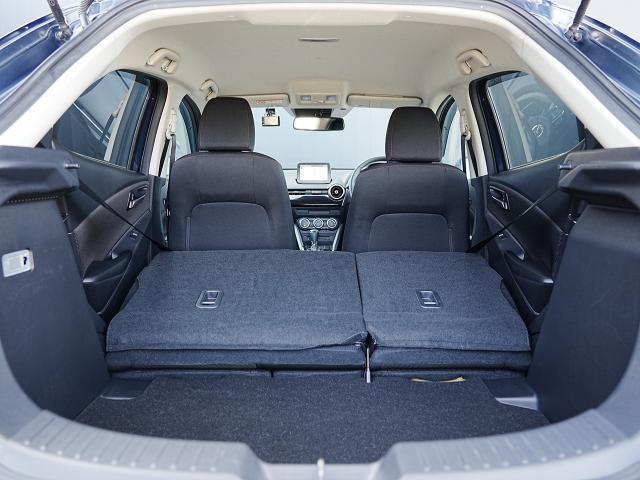 ＭＡＺＤＡ２ １５Ｓ　ブラックトーンエディション　衝突被害軽減システム　アダプティブクルーズコントロール　全周囲カメラ　オートマチックハイビーム　バックカメラ　オートライト　ＬＥＤヘッドランプ　ＥＴＣ　Ｂｌｕｅｔｏｏｔｈ（17枚目）