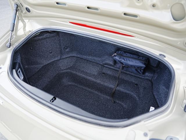 こちらのお車のご契約にはご来店での現車確認を必須条件とさせていただきます