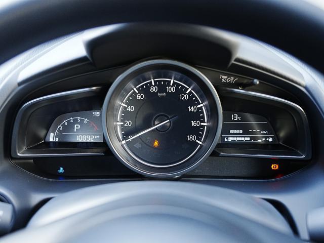 ＭＡＺＤＡ２ １５Ｓ　衝突被害軽減システム　オートマチックハイビーム　オートライト　ＬＥＤヘッドランプ　Ｂｌｕｅｔｏｏｔｈ（5枚目）