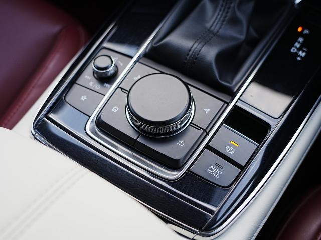 CX-30 XD 100周年特別記念車 衝突被害軽減システム アダプティブクルーズコントロール 全周囲カメラ オートマチックハイビーム 4WD 革シート 電動シート シートヒーター バックカメラ オートライト LEDヘッドランプ ディーゼル(12枚目)