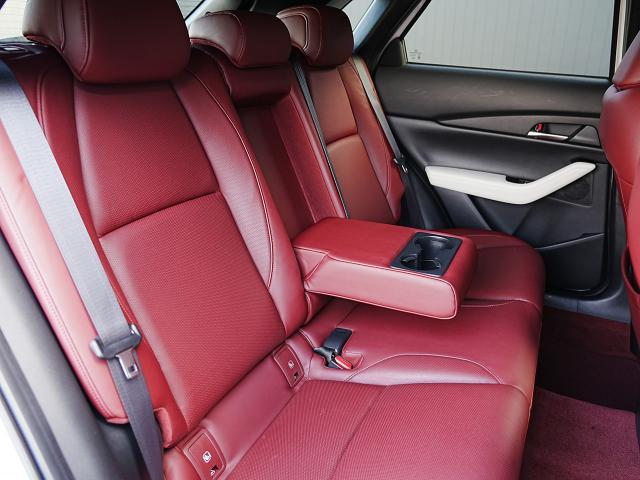 CX-30 XD 100周年特別記念車 衝突被害軽減システム アダプティブクルーズコントロール 全周囲カメラ オートマチックハイビーム 4WD 革シート 電動シート シートヒーター バックカメラ オートライト LEDヘッドランプ ディーゼル(16枚目)