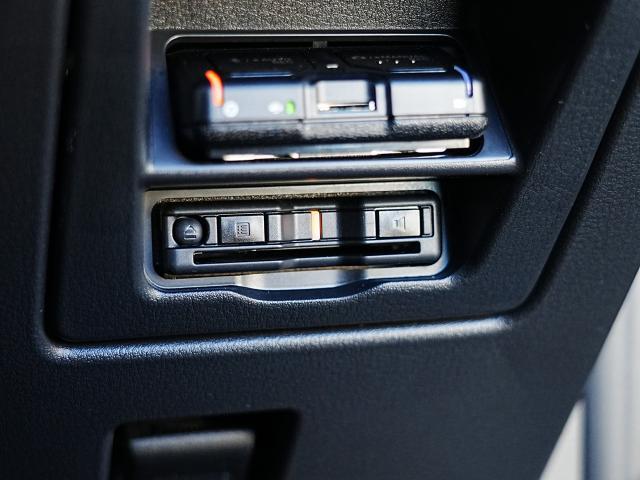 ＣＸ－６０ ２５Ｓ　Ｌパッケージ　衝突被害軽減システム　アダプティブクルーズコントロール　全周囲カメラ　オートマチックハイビーム　サンルーフ　革シート　電動シート　シートヒーター　バックカメラ　オートライト　ＬＥＤヘッドランプ　ＥＴＣ（14枚目）