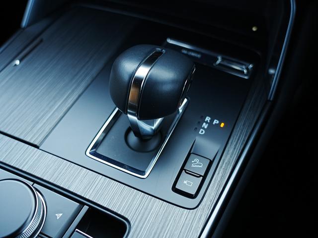 ＣＸ－６０ ＸＤ－ハイブリッド　プレミアムスポーツ　衝突被害軽減システム　アダプティブクルーズコントロール　全周囲カメラ　オートマチックハイビーム　サンルーフ　４ＷＤ　電動シート　シートヒーター　バックカメラ　オートライト　ＬＥＤヘッドランプ　ＥＴＣ（11枚目）