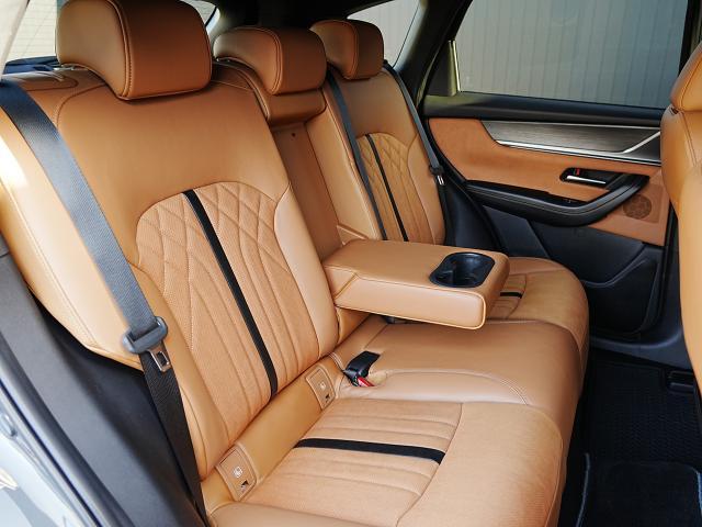 ＣＸ－６０ ＸＤ－ハイブリッド　プレミアムスポーツ　衝突被害軽減システム　アダプティブクルーズコントロール　全周囲カメラ　オートマチックハイビーム　サンルーフ　４ＷＤ　電動シート　シートヒーター　バックカメラ　オートライト　ＬＥＤヘッドランプ　ＥＴＣ（16枚目）