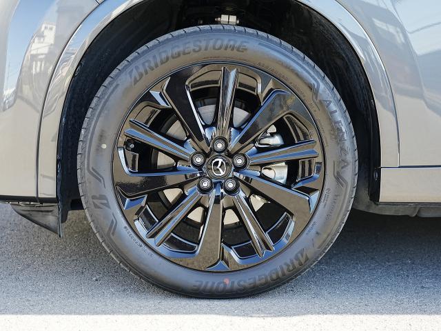 ＣＸ－６０ ＸＤ－ハイブリッド　プレミアムスポーツ　衝突被害軽減システム　アダプティブクルーズコントロール　全周囲カメラ　オートマチックハイビーム　サンルーフ　４ＷＤ　電動シート　シートヒーター　バックカメラ　オートライト　ＬＥＤヘッドランプ　ＥＴＣ（19枚目）