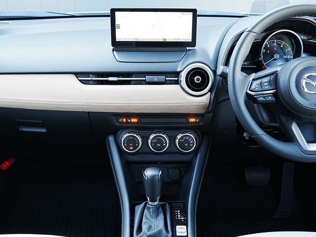 CX-3 15S アーバン ドレッサー 衝突被害軽減システム アダプティブクルーズコントロール 全周囲カメラ オートマチックハイビーム 4WD シートヒーター バックカメラ オートライト LEDヘッドランプ ETC Bluetooth(6枚目)