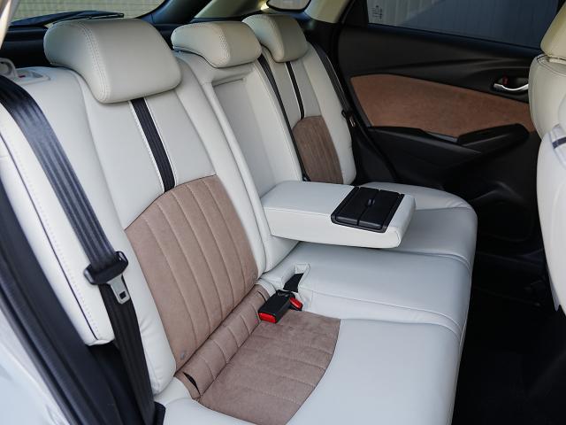 CX-3 15S アーバン ドレッサー 衝突被害軽減システム アダプティブクルーズコントロール 全周囲カメラ オートマチックハイビーム 4WD シートヒーター バックカメラ オートライト LEDヘッドランプ ETC Bluetooth(16枚目)