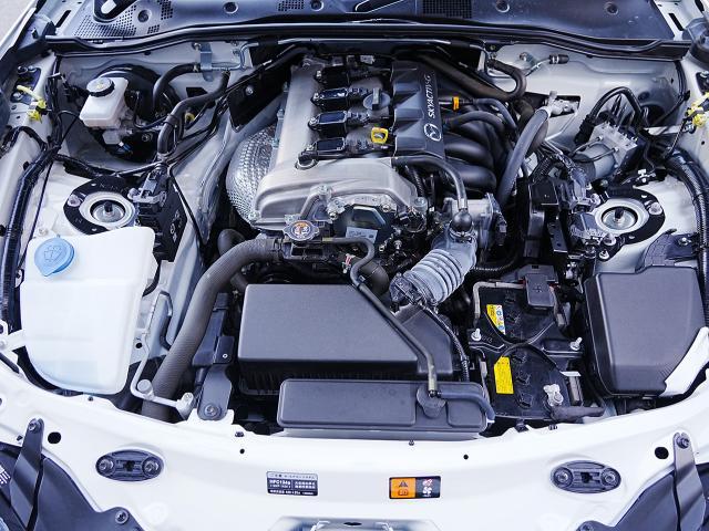 ロードスター Sレザーパッケージ 衝突被害軽減システム オートマチックハイビーム 革シート シートヒーター バックカメラ オートクルーズコントロール オートライト LEDヘッドランプ ETC Bluetooth(20枚目)