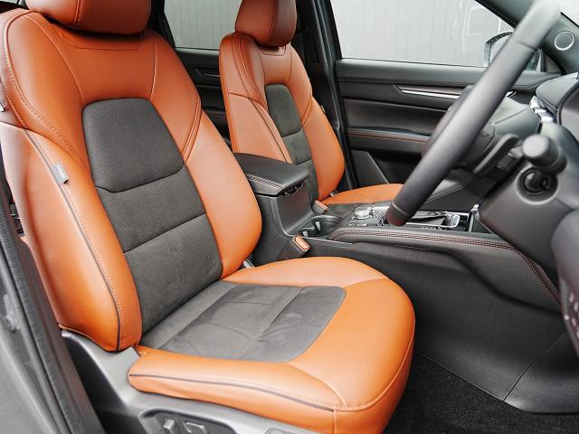 ＣＸ－５ ＸＤ　レトロスポーツエディション　衝突被害軽減システム　アダプティブクルーズコントロール　全周囲カメラ　オートマチックハイビーム　４ＷＤ　電動シート　シートヒーター　バックカメラ　オートライト　ＬＥＤヘッドランプ　ＥＴＣ　展示・試乗車（15枚目）