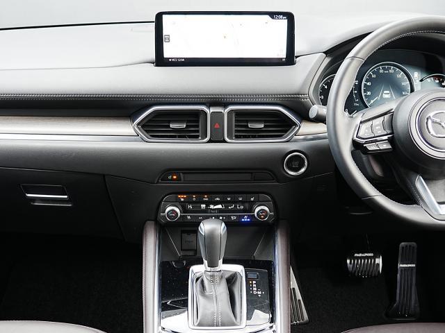 ＣＸ－５ ＸＤ　エクスクルーシブモード　衝突被害軽減システム　アダプティブクルーズコントロール　全周囲カメラ　オートマチックハイビーム　４ＷＤ　革シート　電動シート　シートヒーター　バックカメラ　オートライト　ＬＥＤヘッドランプ　ＥＴＣ（6枚目）