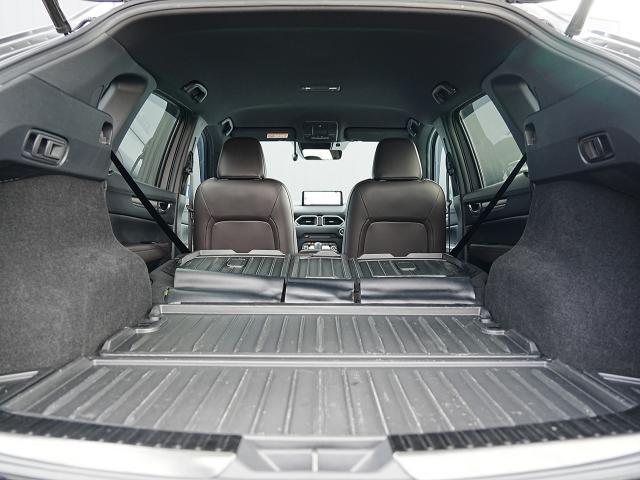 ＣＸ－５ ＸＤ　エクスクルーシブモード　衝突被害軽減システム　アダプティブクルーズコントロール　全周囲カメラ　オートマチックハイビーム　４ＷＤ　革シート　電動シート　シートヒーター　バックカメラ　オートライト　ＬＥＤヘッドランプ　ＥＴＣ（17枚目）