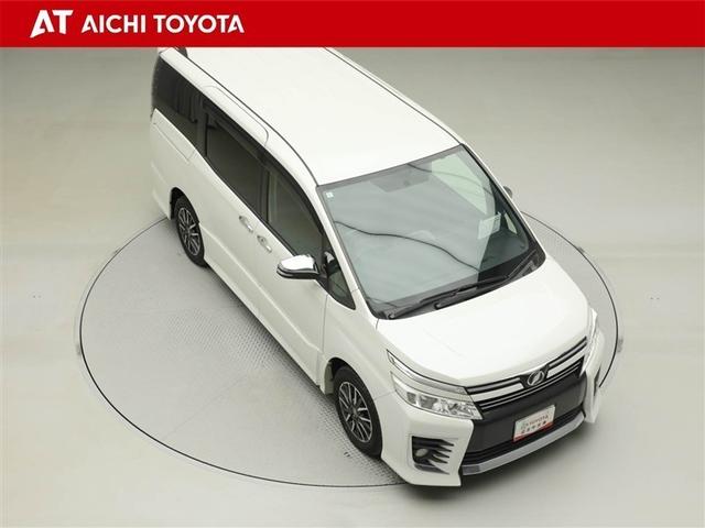 ヴォクシー ZS 煌 地上デジタル 両側パワードア アイドリングストップ車 パワーウィンド 横滑防止 1オーナ DVD可 盗難防止装置 スマートエントリー Bカメラ AUX LEDヘッドライト メモリーナビ 3列シート(16枚目)