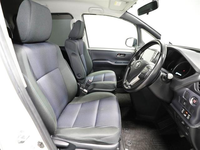 ヴォクシー ZS 煌 地上デジタル 両側パワードア アイドリングストップ車 パワーウィンド 横滑防止 1オーナ DVD可 盗難防止装置 スマートエントリー Bカメラ AUX LEDヘッドライト メモリーナビ 3列シート(19枚目)