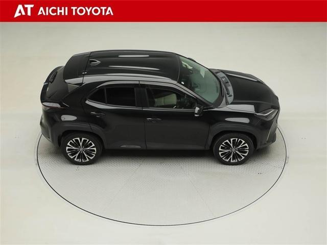 ヤリスクロス ハイブリッドZ ドライブレコーダ インテリジェントキー アルミホイル LEDライト 1オ-ナ- リアカメラ クルーズコントロール 横滑り防止システム ナビTV メモリーナビゲーション 電動シ-ト パワステ キーフリー(15枚目)