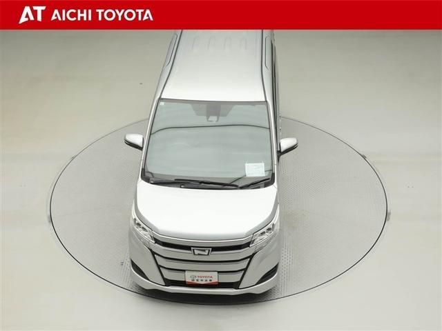 ノア Ｘ　ブレーキサポート　イモビライザー　アイドリングストッ　ＡＵＸ　デュアルエアコン　ワンオーナー車　クルーズＣ　バックモニタ－　ＬＥＤランプ　ＡＷ　オートエアコン　ＥＳＣ　ワンセグテレビ　ナビ＆ＴＶ　３列（17枚目）