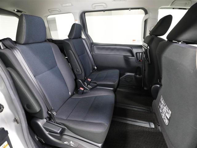 ノア Ｘ　ブレーキサポート　イモビライザー　アイドリングストッ　ＡＵＸ　デュアルエアコン　ワンオーナー車　クルーズＣ　バックモニタ－　ＬＥＤランプ　ＡＷ　オートエアコン　ＥＳＣ　ワンセグテレビ　ナビ＆ＴＶ　３列（20枚目）