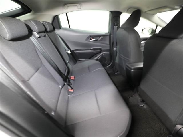 もちろん後席もきれいにリフレッシュ済み☆徹底洗浄、消臭・除菌も実施済みです。是非ご覧になってください♪