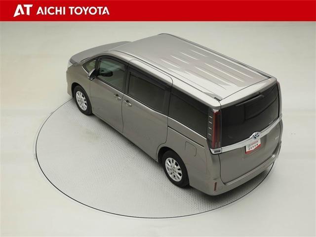 ノア ハイブリッドＸ　片側パワスラ　ＴＳＳ　Ｂカメラ　横滑り防止　エアバック　オートエアコン　リアクーラー　パワーウィンドウ　メモリ－ナビ　ＡＷ　ＬＥＤヘッド　クルコン　キーフリー　ＡＵＸ　ＥＴＣ車載器　盗難防止システム（12枚目）