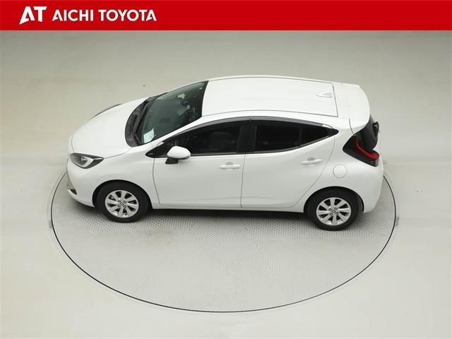 アクア Ｚ　クルコン　１オーナー　ドライブレコーダー　フルセグ　Ｂカメ　横滑り防止装置　盗難防止システム　スマートキー　ＥＴＣ　ＡＣ１００Ｖ電源　ＡＷ　ミュージックプレイヤー接続可　メモリーナビ　オートエアコン（11枚目）