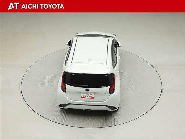 アクア Ｚ　クルコン　１オーナー　ドライブレコーダー　フルセグ　Ｂカメ　横滑り防止装置　盗難防止システム　スマートキー　ＥＴＣ　ＡＣ１００Ｖ電源　ＡＷ　ミュージックプレイヤー接続可　メモリーナビ　オートエアコン（13枚目）