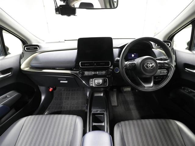 アクア Ｚ　クルコン　１オーナー　ドライブレコーダー　フルセグ　Ｂカメ　横滑り防止装置　盗難防止システム　スマートキー　ＥＴＣ　ＡＣ１００Ｖ電源　ＡＷ　ミュージックプレイヤー接続可　メモリーナビ　オートエアコン（18枚目）