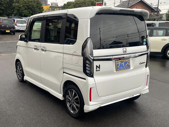 Ｎ－ＢＯＸカスタム Ｌ　衝突被害軽減ブレーキ　左側パワースライドドア　ＳＤナビ　フルセグＴＶ　バックカメラ　ＥＴＣ　ドライブレコーダー　Ｂｌｕｅｔｏｏｔｈ接続　クルーズコントロール　シートヒーター　ＬＥＤヘッドライト（6枚目）