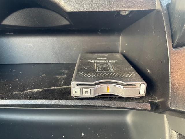 セレナ 20S 8人乗り 左側パワースライドドア SDナビ フルセグTV バックカメラ ETC Bluetooth接続 クルーズコントロール スマートキー プッシュスタート アイドリングストップ(37枚目)