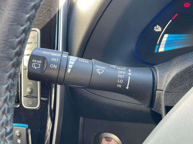リーフ Ｘ　サンクスエディション（３０ｋｗｈ）　１０セグメント　衝突被害軽減ブレーキ　ＳＤナビ　フルセグＴＶ　アラウンドビューモニター　ＥＴＣ　ドライブレコーダー　Ｂｌｕｅｔｏｏｔｈ接続　クルーズコントロール　シートヒーター（29枚目）