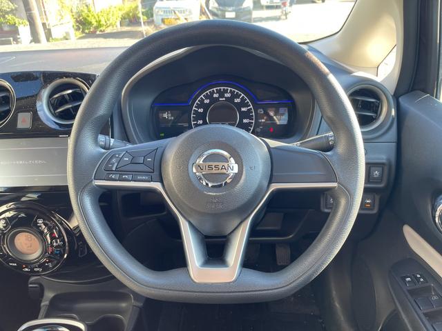 ノート ｅ－パワー　Ｘ　エマージェンシーブレーキ　ＳＤナビ　フルセグＴＶ　アラウンドビューモニター　ＥＴＣ　ドライブレコーダー　ＬＥＤヘッドライト　スマートキー　プッシュスタート（18枚目）