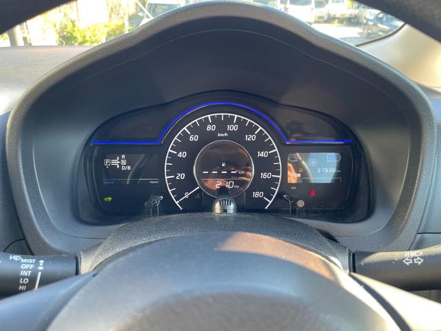 ノート ｅ－パワー　Ｘ　エマージェンシーブレーキ　ＳＤナビ　フルセグＴＶ　アラウンドビューモニター　ＥＴＣ　ドライブレコーダー　ＬＥＤヘッドライト　スマートキー　プッシュスタート（25枚目）