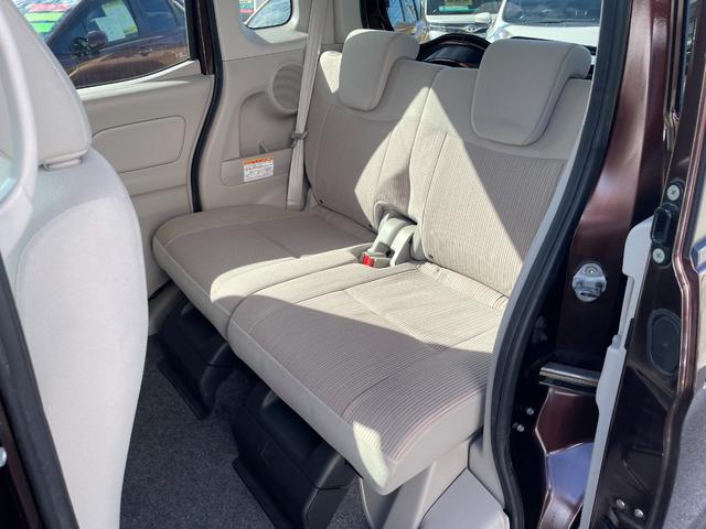 デイズルークス Ｓ　４ＷＤ　メモリーナビ　ワンセグＴＶ　運転席ヒーター　キーレスキー　アイドリングストップ　電動格納ドアミラー（15枚目）