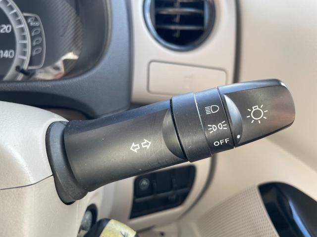 デイズルークス Ｓ　４ＷＤ　メモリーナビ　ワンセグＴＶ　運転席ヒーター　キーレスキー　アイドリングストップ　電動格納ドアミラー（24枚目）