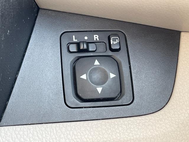 デイズルークス Ｓ　４ＷＤ　メモリーナビ　ワンセグＴＶ　運転席ヒーター　キーレスキー　アイドリングストップ　電動格納ドアミラー（26枚目）