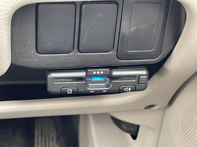 デイズ Ｊ　オーディオ　ＣＤ再生　ＡＵＸ接続　ＦＭ／ＡＭラジオ　ＥＴＣ　電動格納ドアミラー　ドアバイザー　純正フフロアマット（26枚目）