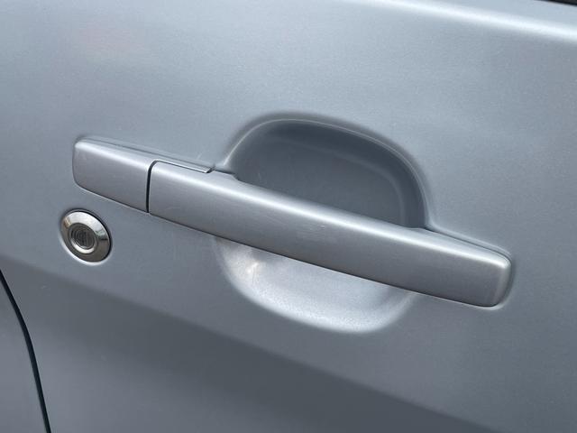 デイズ Ｊ　オーディオ　ＣＤ再生　ＡＵＸ接続　ＦＭ／ＡＭラジオ　ＥＴＣ　電動格納ドアミラー　ドアバイザー　純正フフロアマット（29枚目）