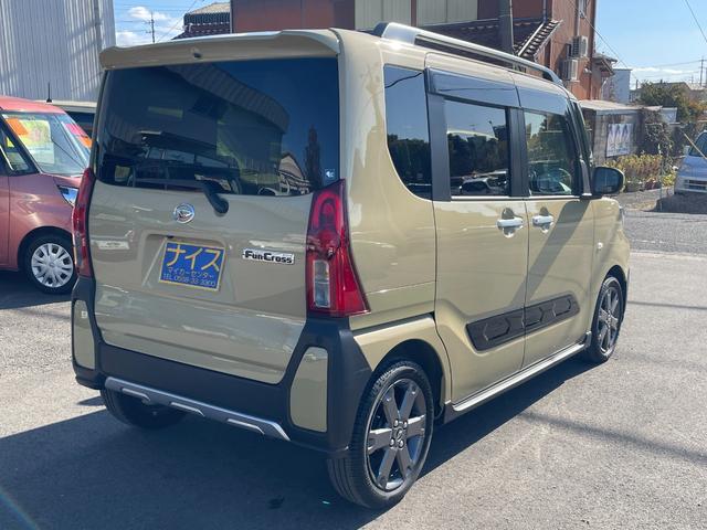 タント ファンクロスターボ 衝突被害軽減ブレーキ 両側パワースライドドア オーディオ Bluetooth接続 バックカメラ シートヒーター クリアランスソナー LEDヘッドライト 電動パーキング(8枚目)