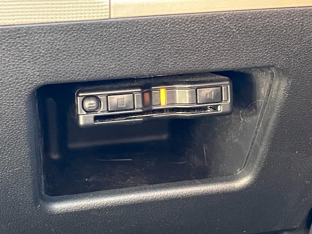 ムーヴキャンバス ＧメイクアップＶＳ　ＳＡＩＩＩ　スマートアシスト　両側パワースライドドア　ＳＤナビ　フルセグＴＶ　パノラマビューモニター　ＥＴＣ　ドライブレコーダー　Ｂｌｕｅｔｏｏｔｈ接続　ＬＥＤヘッドライト　スマートキー　プッシュスタート（31枚目）