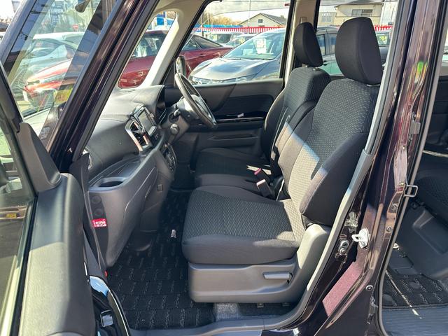 スペーシアカスタム ＸＳ　左側パワースライドドア　メモリーナビ　ワンセグＴＶ　バックカメラ　ドライブレコーダー　Ｂｌｕｅｔｏｏｔｈ接続　ＨＩＤヘッドライト　スマートキー　プッシュスタート　アイドリングストップ（14枚目）