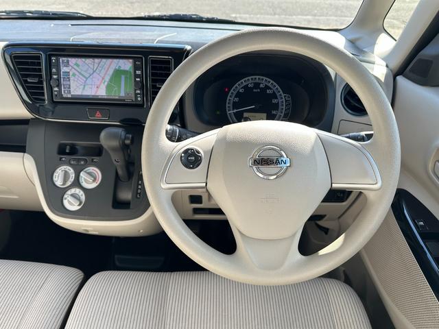 デイズルークス Ｓ　エマージェンシーブレーキ　ＳＤナビ　フルセグＴＶ　Ｂｌｕｅｔｏｏｔｈ接続　キーレスキー　アイドリングストップ（18枚目）