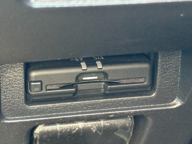 ノート Ｓ　エマージェンシーブレーキ　ＳＤナビ　フルセグＴＶ　バックカメラ　ＥＴＣ　ドライブレコーダー　Ｂｌｕｅｔｏｏｔｈ接続　クリアランスソナー　電動パーキング　スマートキー　プッシュスタート（36枚目）