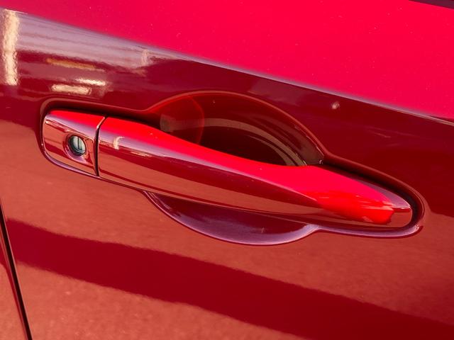 ノート Ｓ　エマージェンシーブレーキ　ＳＤナビ　フルセグＴＶ　バックカメラ　ＥＴＣ　ドライブレコーダー　Ｂｌｕｅｔｏｏｔｈ接続　クリアランスソナー　電動パーキング　スマートキー　プッシュスタート（39枚目）