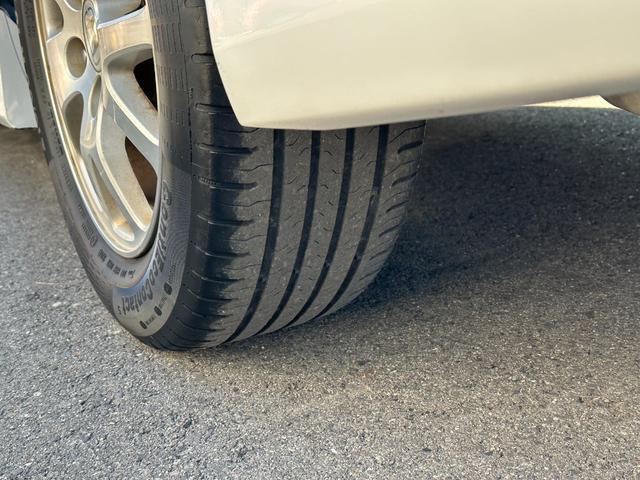 ���X�ł��w�����A�_�������i����n���E�ꕔ�ΏۊO�Ԃ������j���󂯂Ă����������ԗ��ɖ����łR�������͂T�O�O�O�����ۏ؂�t���Ă���܂��B���Ԍo�ߌ�̎ԗ��͓��X�I���W�i���̕ۏ؂�K�p�������܂���