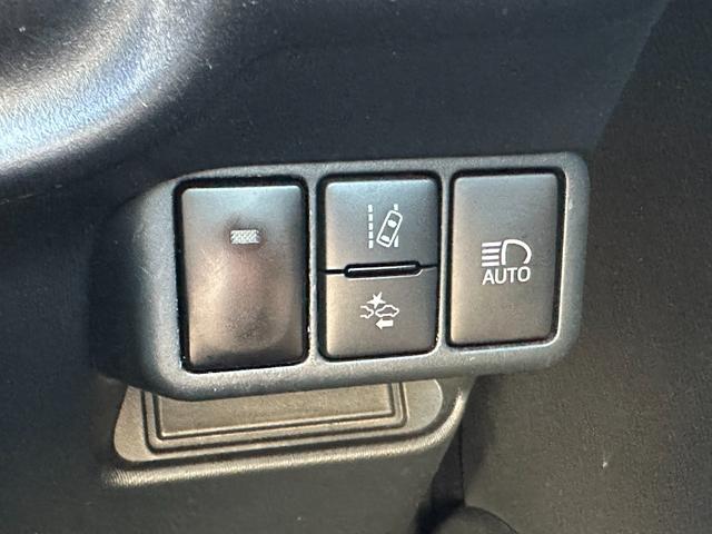 アクア Ｘ－アーバン　トヨタセーフティセンス　ＳＤナビ　フルセグＴＶ　バックカメラ　Ｂｌｕｅｔｏｏｔｈ接続　シートヒーター　スマートキー　プッシュスタート　ＬＥＤヘッドライト　スマートキー　プッシュスタート（34枚目）