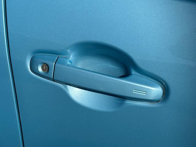 アクア Ｘ－アーバン　トヨタセーフティセンス　ＳＤナビ　フルセグＴＶ　バックカメラ　Ｂｌｕｅｔｏｏｔｈ接続　シートヒーター　スマートキー　プッシュスタート　ＬＥＤヘッドライト　スマートキー　プッシュスタート（37枚目）