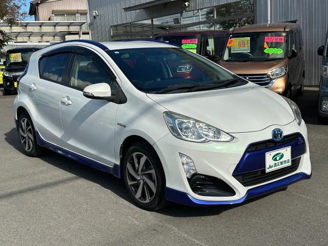 アクア Ｘ－アーバン　ＳＤナビ　ワンセグＴＶ　バックカメラ　ドライブレコーダー　Ｂｌｕｅｔｏｏｔｈ接続　ＬＥＤヘッドライト　ハーフレザーシート　スマートキー　プッシュスタート（9枚目）