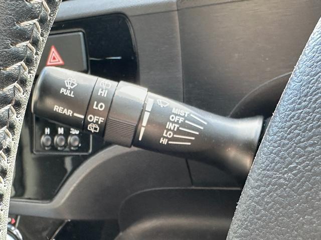 アクア Ｘ－アーバン　ＳＤナビ　ワンセグＴＶ　バックカメラ　ドライブレコーダー　Ｂｌｕｅｔｏｏｔｈ接続　ＬＥＤヘッドライト　ハーフレザーシート　スマートキー　プッシュスタート（29枚目）