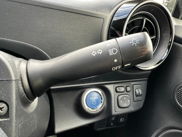 アクア クロスオーバー　トヨタセーフティセンス　ＳＤナビ　フルセグＴＶ　バックカメラ　ドライブレコーダー　ＥＴＣ　Ｂｌｕｅｔｏｏｔｈ接続　スマートキー　プッシュスタート（32枚目）