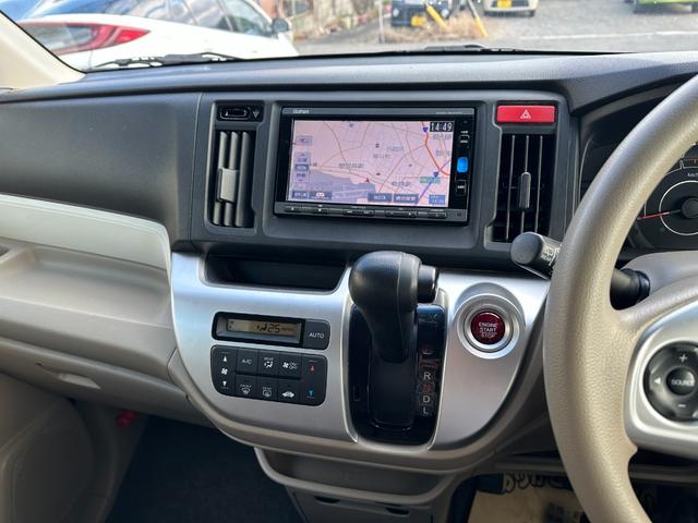 ���ǂ����m���A�������������ł���悤���X�撣���Ă���܂��B�����A�I�[�N�V�������������m�����I���A�����i������ؑË������A�����������̂�����̂�����T���Ă���܂��B