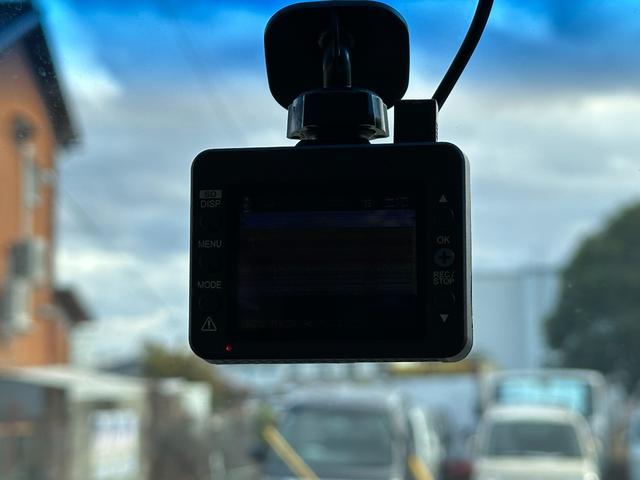 ���X�́A���S�̏؁u��ʎВc�@�l���{���Î����Ԕ̔�����A����i�i�t�j�v�����X�ł��B�u���Î����Ԕ̔��m�v���i������X�^�b�t�����q�l�ɍ������P���ӔC�������Ă���Ēv���܂��I�ڂ����͎��ȏЉ���`�F�b�N�I