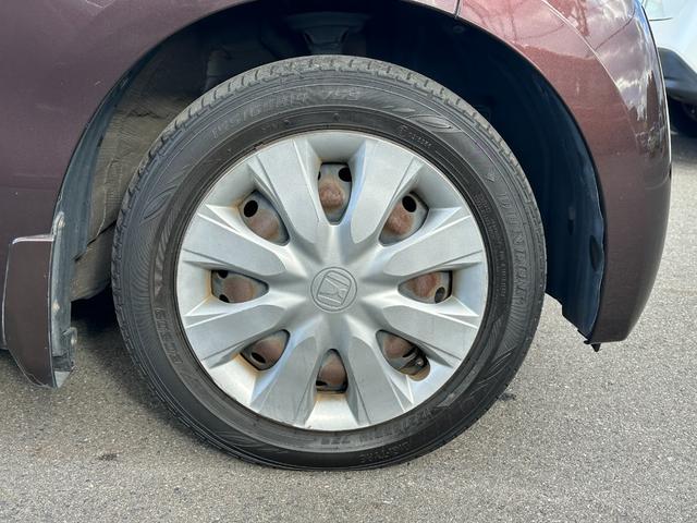 ���X�ł͌��C�E�����E�F����󂯂��Q���̃X�^�b�t���A�S�Ă̂��q�l�Ɉ��S���Ă��������ȎԂ����w��������悤�A���X�w�߂����Ē����܂��B